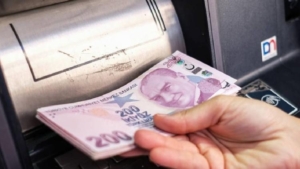 bankalarda-temmuz-2025-maas-artislari-ve-zam-haberleri-pBFJcV6d.jpg