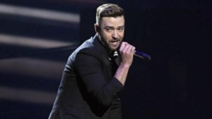 istanbulda-justin-timberlake-firtinasi-11-yil-aradan-sonra-yeniden-sahneye-cikti-xFagBB3C.jpg