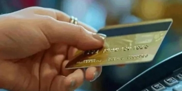 kredi-karti-ile-odemelerde-ekstra-komisyon-uyarisi-NFpwGLX1.jpg