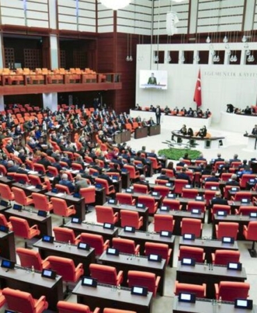 turkiye-meclisinde-ekonomik-ve-vergi-duzenlemeleri-tartisildi-bS3mFFI5.jpg