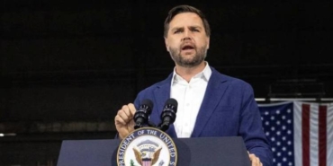 abd-baskan-yardimcisi-jd-vance-ailesiyle-nehirde-keyif-icin-su-seviyesini-yukseltme-karari-aldi-6XWFcmXh.jpg