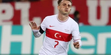 fenerbahce-kerem-akturkoglu-icin-teklifini-geri-cekti-yeni-pazarlik-sureci-basladi-YdGLmlBX.jpg
