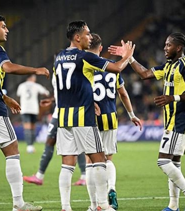 fenerbahce-uefa-sampiyonlar-ligi-kadrosunu-acikladi-XAGIpspV.jpg