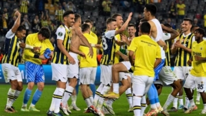 fenerbahcenin-ilk-11i-netlesti-benficada-kerem-akturkoglu-da-sahada-QHQwfpUX.jpg
