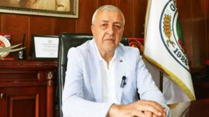 gole-belediye-baskani-gokhan-budak-istifa-etti-bagimsiz-politika-suruyor-nSugMKwc.jpg