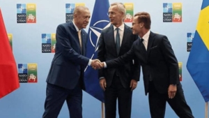 isvec-basbakanligina-ait-nato-gorusmeleri-dosyalari-atil-kalmis-havalimaninda-unutuldu-cT9Tt6Eh.jpg