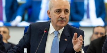 komisyonda-kurtce-krizi-annelerin-taleplerine-numan-kurtulmus-aninda-mudahale-etti-O9uNr6xD.jpg