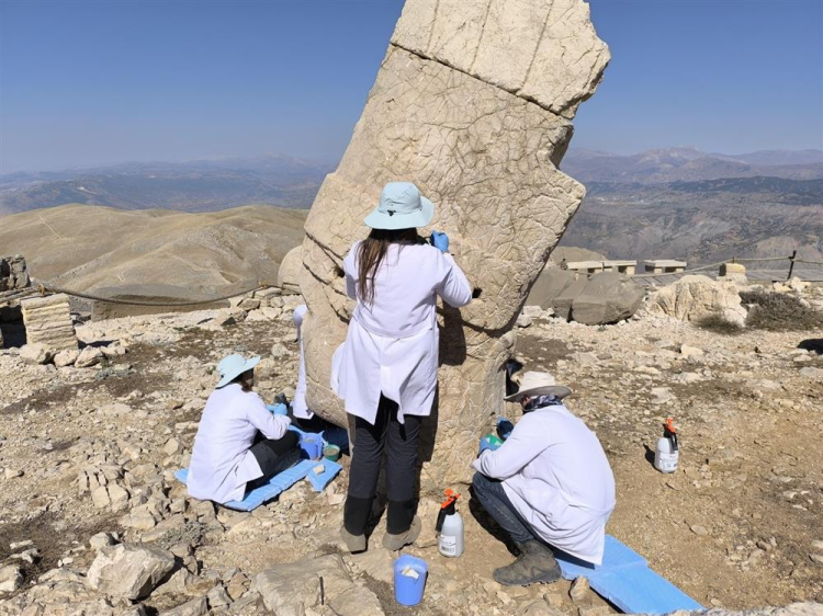 Nemrut Dağı’ndaki dev heykelleri nano teknolojiyle koruma