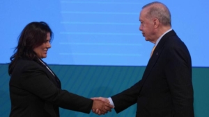 ozgur-ozel-ozlem-cerciogluna-tepki-gosterdi-yanina-birakirsak-namerdiz-wLqHCUMR.jpg