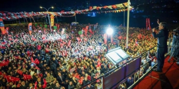 chp-istanbulda-ozgur-celik-3-eylul-mitingi-zeytinburnunda-millet-iradesine-sahip-cikiyor-sloganiyla-7NOurXnQ.jpg