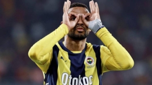 fenerbahcede-en-nesyri-gundemde-satmayi-dusunmuyorlar-oyuncu-da-ayrilmak-istemiyor-sAIhV2yr.jpg