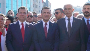 imamoglu-chp-kongreleri-ve-il-baskanimiz-ozgur-celik-onurumuzdur-demokrasi-icin-yola-devam-lzc1zfhe.jpg