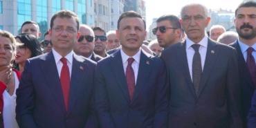 imamoglu-chp-kongreleri-ve-il-baskanimiz-ozgur-celik-onurumuzdur-demokrasi-icin-yola-devam-lzc1zfhe.jpg