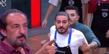 masterchef-turkiyede-gerginlik-suruyor-cagatay-ile-mehmet-yalcinkaya-arasindaki-tansiyon-yukseldi-4RVOPXpf.jpg