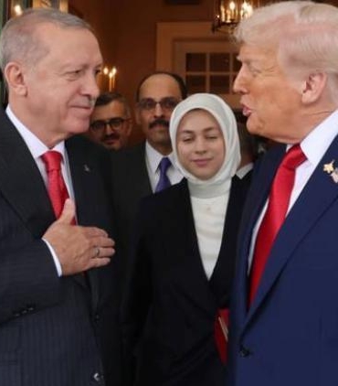 trump-erdogan-gorusmesi-ortak-noktalar-ve-bolgesel-gelismeler-uzerine-net-mesajlar-D9RyIjGd.jpg