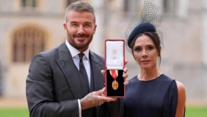 beckham-sir-unvanini-aldi-windsorda-duzenlenen-torende-onurla-duyurulan-kariyer-basarisi-nFNzPwTt.jpg