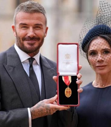 beckham-sir-unvanini-aldi-windsorda-duzenlenen-torende-onurla-duyurulan-kariyer-basarisi-nFNzPwTt.jpg