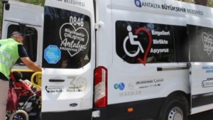 engelsiz-hizmet-araci-ile-kamu-ve-hastane-randevularinda-kolaylik-ozel-durumda-tasima-hizmeti-surduruyor-QP8HLLv2.jpg