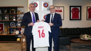 erikli-turkiye-mill-takimlarinin-resmi-tedarik-sponsoru-oldu-imza-toreni-ve-beklenen-hedefler-RB3VphEd.jpg