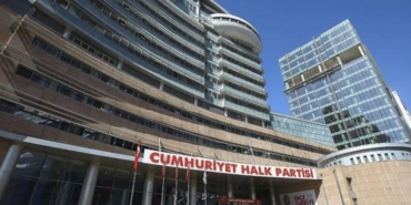 istanbul-cumhuriyet-bassavciligi-chp-icin-yargitaya-kapatma-davasi-ihbarini-acikladi-6erIpaLv.jpg