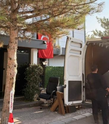kilicdaroglunun-ofisi-tasinmasi-yeni-adreste-calismalar-basladi-L7yJEWdU.jpg