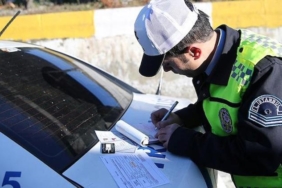 kis-lastigi-zorunlulugu-ve-denetimler-bolgelerde-trafik-guvenligi-icin-onlemler-pqYHugLU.jpg