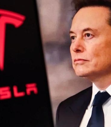tesla-cybertruck-programinda-buyuk-degisim-sekiz-yillik-gorevinden-ayrilan-direktorun-ardindan-sirket-icinde-yeniden-yi9jnPGG.jpg
