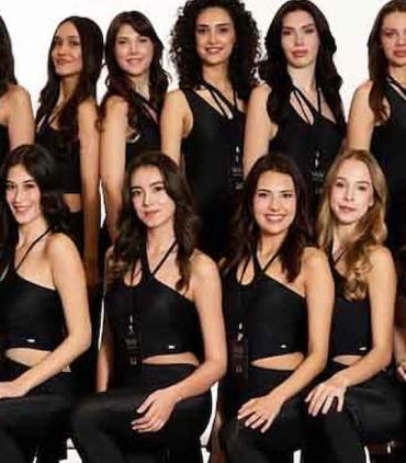 miss-turkey-43-organizasyonu-finalistler-belli-oldu-19-aralik-gecesi-tac-icin-yarisacaklar-T7Df1yyX.jpg