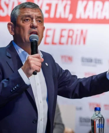 Özgür Özel Küçükçekmece Önseçiminde Fon İddialarını Gündeme Getirerek İktidara Seslendi