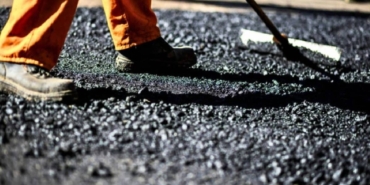 Denizlerden Toplanan Plastik Atıklar Asfalt Üretiminde Yol Yapım Malzemesine Dönüştürülüyor