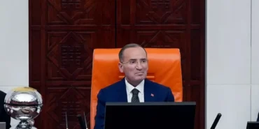 TBMM Başkanvekili Bekir Bozdağ Sağlık Sorunları Nedeniyle Görevinden İstifa Etti