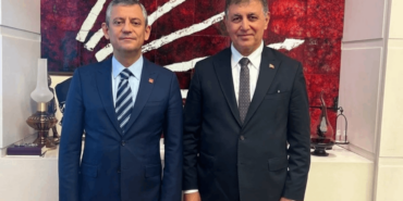 YENİ Parti Grup Başkanvekili Ali Mahir Başarır Cemil Tugay'ın AKP'ye Geçişini Eleştirdi