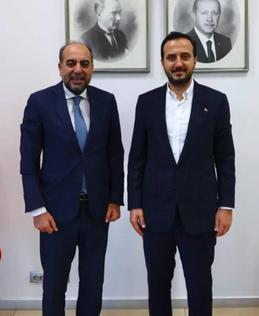 İstanbul 2 Nolu Baro Başkanı Saka’dan AKP’ye Ziyaret